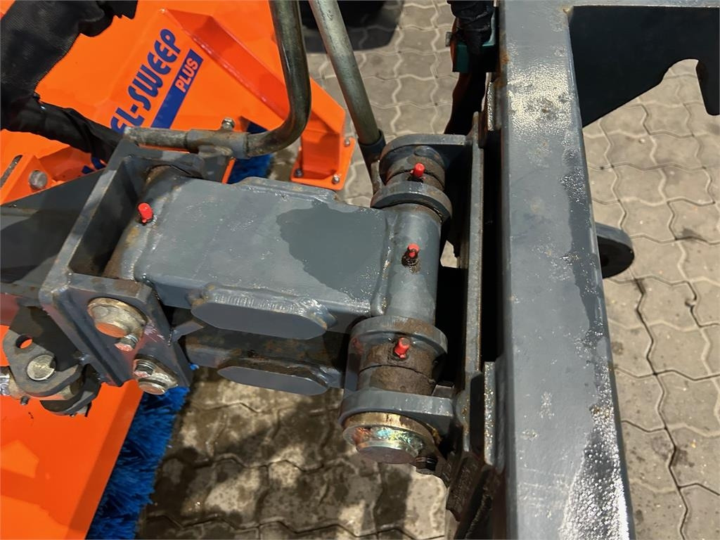 Tuchel ECO 1,5M - Barredora cucharón: foto 2 Tuchel ECO 1,5M - Barredora cucharón: foto 2