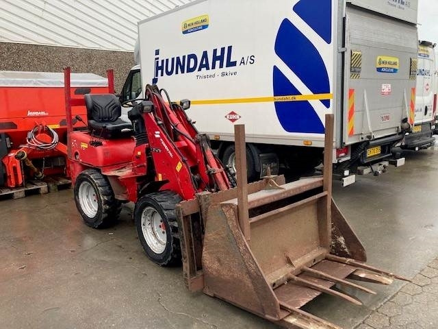 Weidemann 1130 MINILÆSSER - Cargadora articulada: foto 3 Weidemann 1130 MINILÆSSER - Cargadora articulada: foto 3