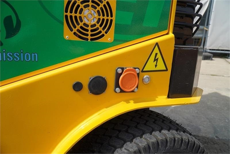 Eurotrac AGRI 12 Elektrisk - Carretilla elevadora eléctrica: foto 4 Eurotrac AGRI 12 Elektrisk - Carretilla elevadora eléctrica: foto 4