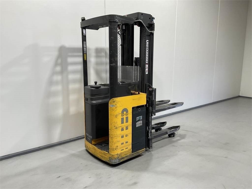 Atlet A/200SDTFVSSN540 - Apilador: foto 2 Atlet A/200SDTFVSSN540 - Apilador: foto 2