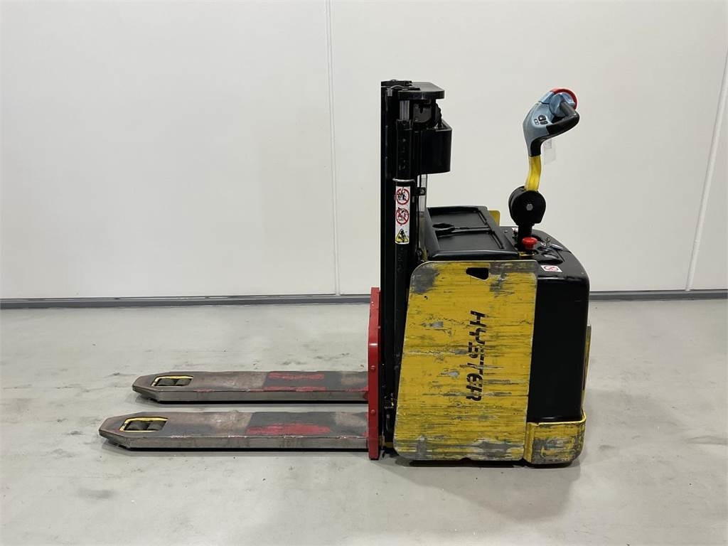 Hyster P2.0SD-17  - Apilador: foto 3 Hyster P2.0SD-17  - Apilador: foto 3