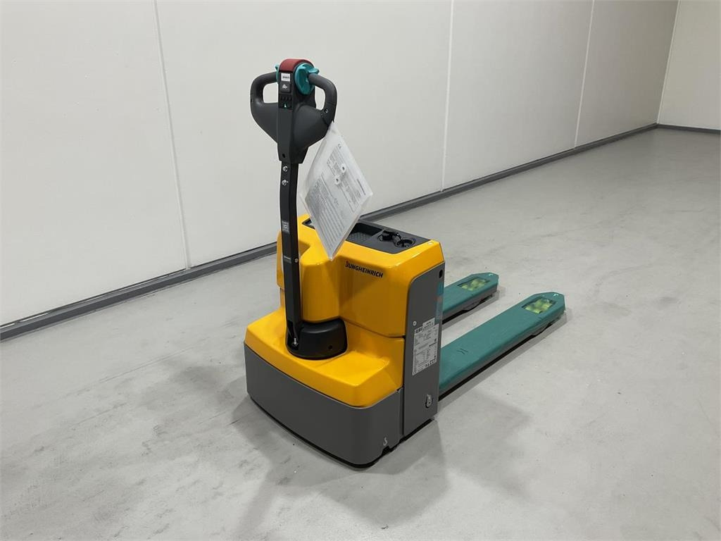 Jungheinrich EJE M13 - Transpaleta: foto 2 Jungheinrich EJE M13 - Transpaleta: foto 2