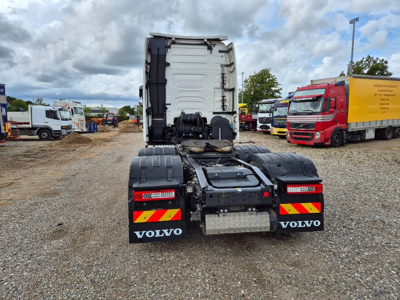 Volvo FH 500 6x2 // ACC/ Retarder // 10 Wheeler - Cabeza tractora: foto 4 Volvo FH 500 6x2 // ACC/ Retarder // 10 Wheeler - Cabeza tractora: foto 4