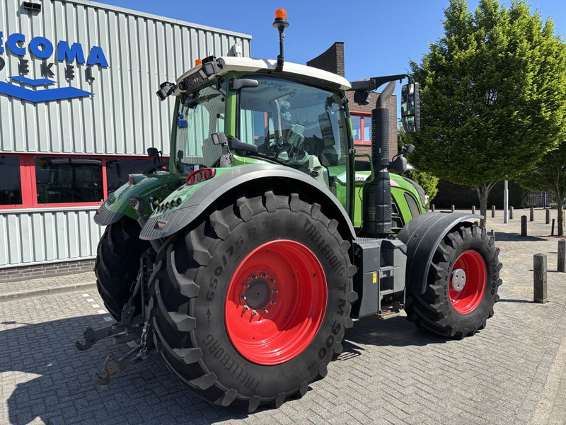 Fendt 724 S4 Profi Plus - Tractor: foto 3 Fendt 724 S4 Profi Plus - Tractor: foto 3