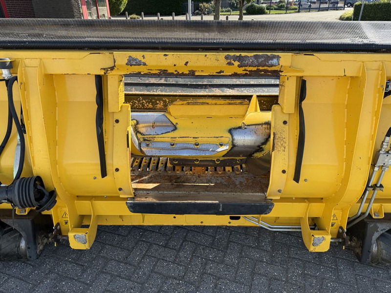 New Holland 380FP Gras Pickup - Cosechadora: foto 5 New Holland 380FP Gras Pickup - Cosechadora: foto 5
