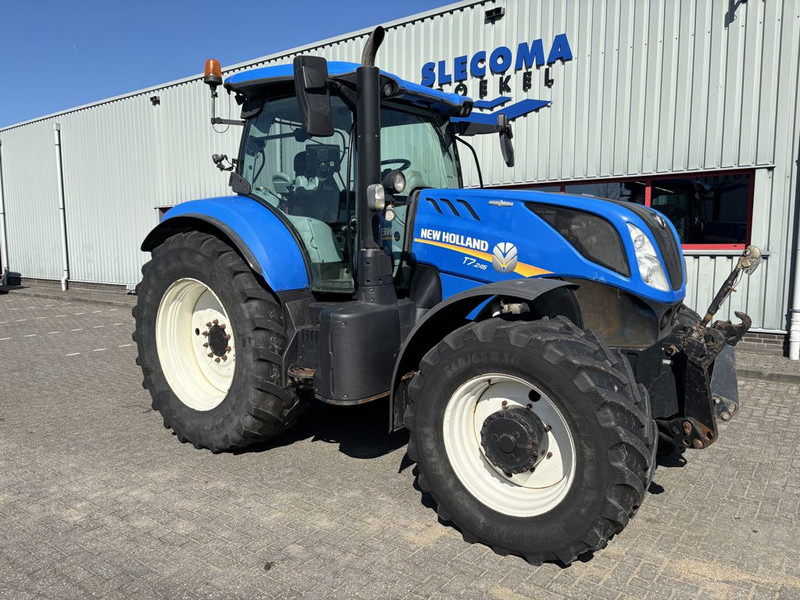New Holland T7.245 Auto Command MY18 - Tractor: foto 4 New Holland T7.245 Auto Command MY18 - Tractor: foto 4