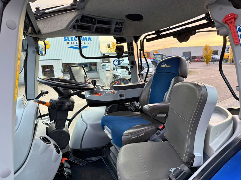 New Holland T7.270 AC 10 Years Blue Power Edition - Tractor: foto 5 New Holland T7.270 AC 10 Years Blue Power Edition - Tractor: foto 5