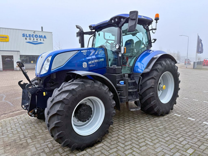 New Holland T7.270AC Stage V - Tractor: foto 1 New Holland T7.270AC Stage V - Tractor: foto 1