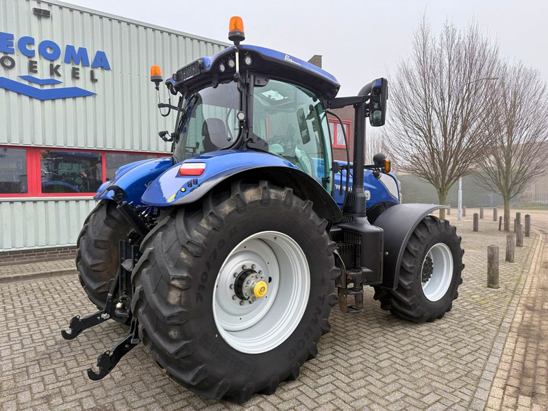 New Holland T7.270AC Stage V - Tractor: foto 3 New Holland T7.270AC Stage V - Tractor: foto 3