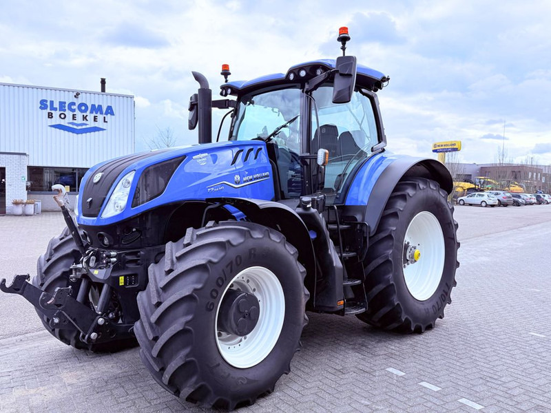 New Holland T7.315HD Auto Command + GPS - Tractor: foto 1 New Holland T7.315HD Auto Command + GPS - Tractor: foto 1