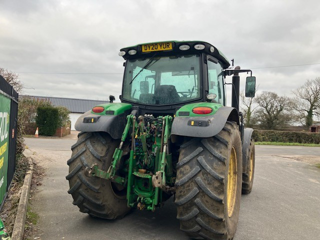 John Deere 6145R - Tractor: foto 4 John Deere 6145R - Tractor: foto 4