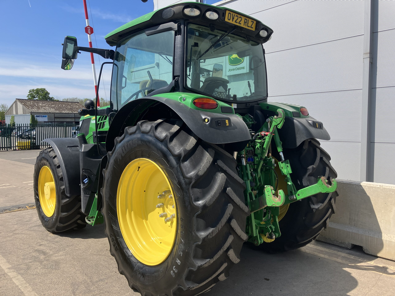 John Deere 6155R - Tractor: foto 3 John Deere 6155R - Tractor: foto 3