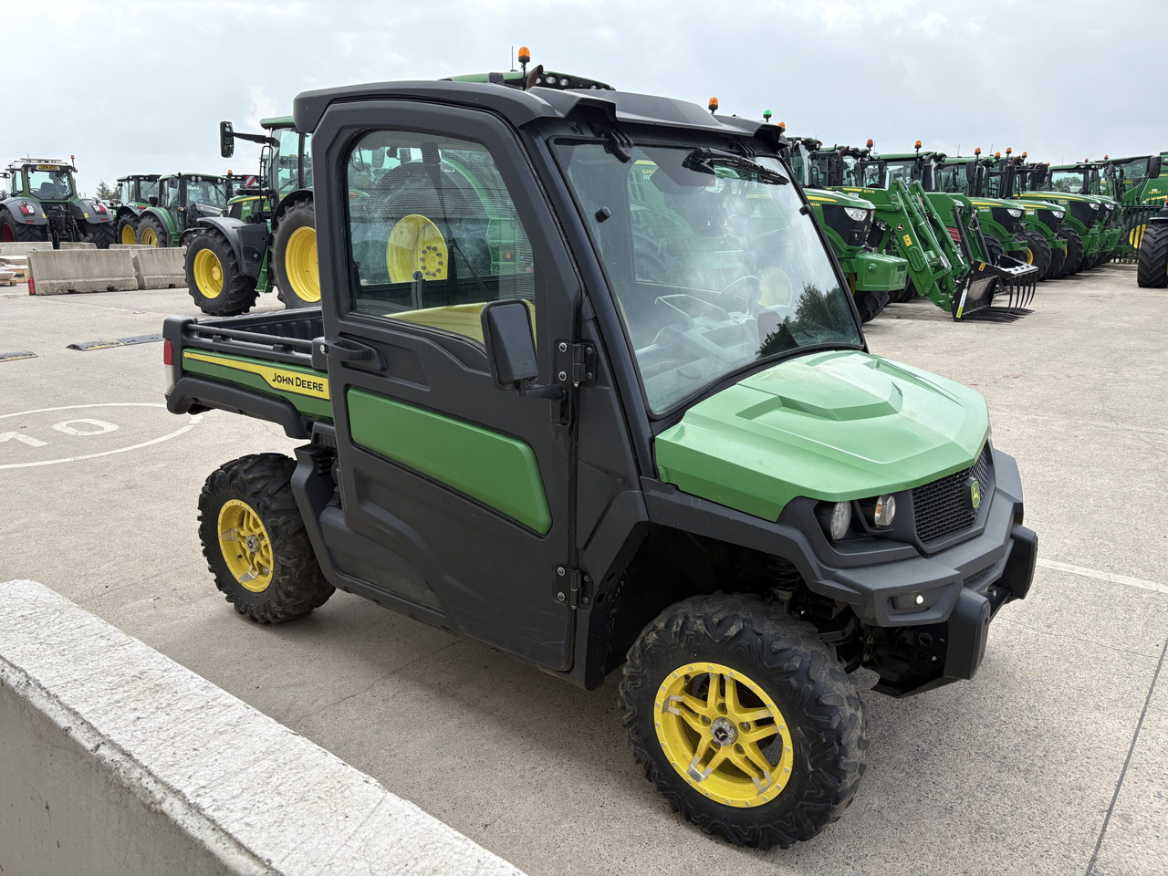 John Deere XUV865M Gator - Cuadrimoto: foto 2 John Deere XUV865M Gator - Cuadrimoto: foto 2