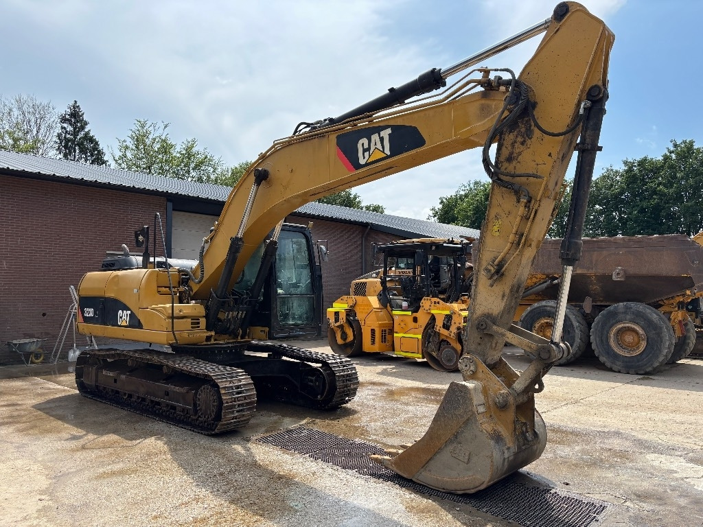 CAT 323 D LN - Excavadora de cadenas: foto 5 CAT 323 D LN - Excavadora de cadenas: foto 5