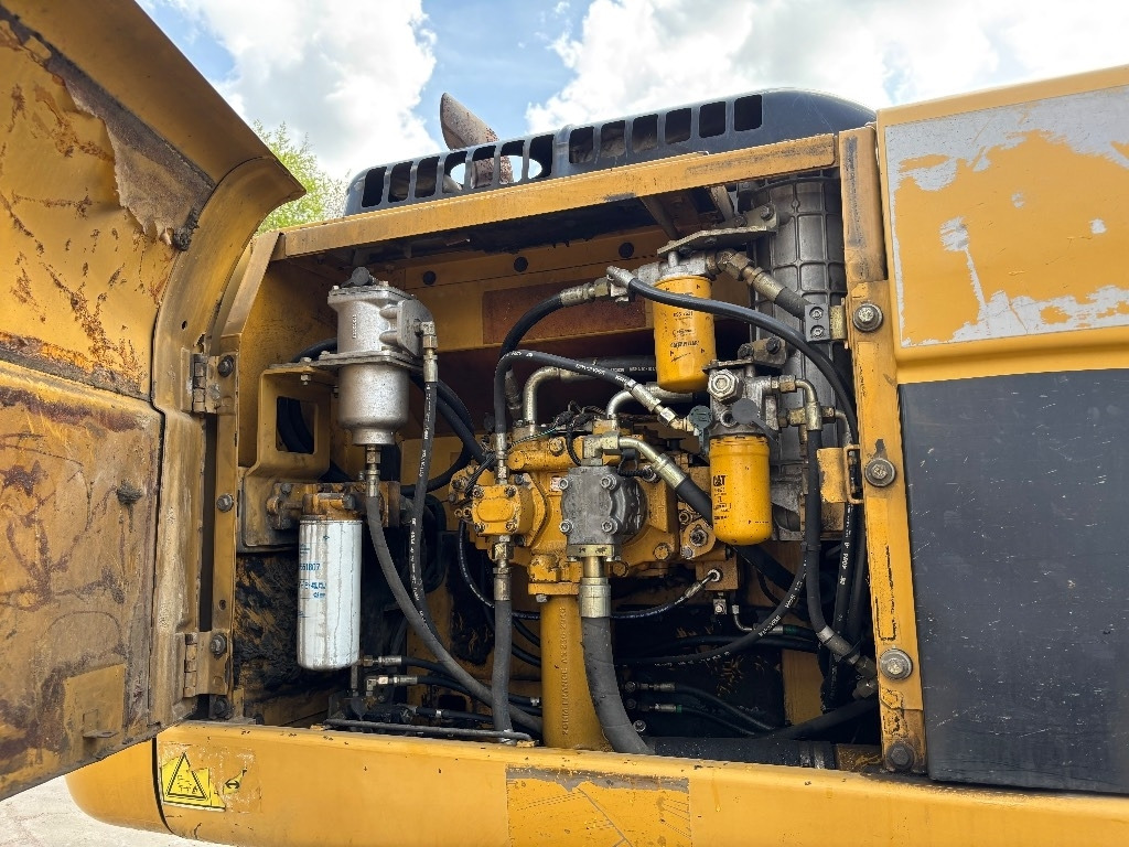 Excavadora de cadenas CAT 325 D LR LRE LONG REACH 16m: foto 23