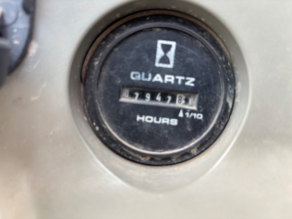 Excavadora de cadenas Kobelco SK 135: foto 12