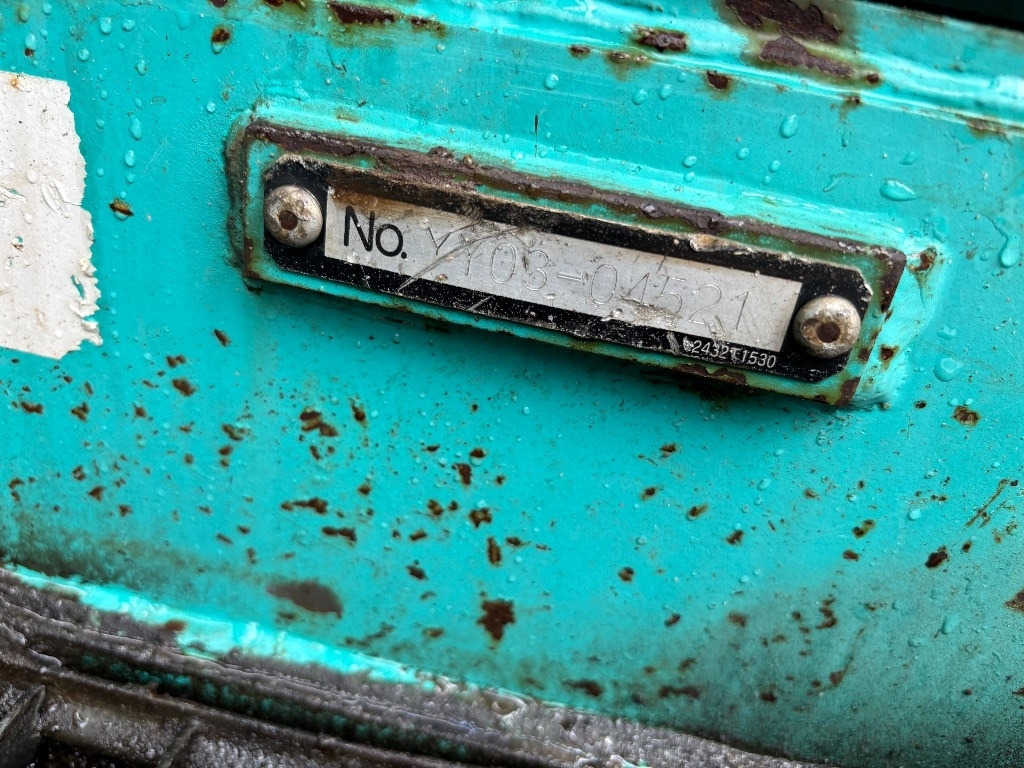 Excavadora de cadenas Kobelco SK 135: foto 8