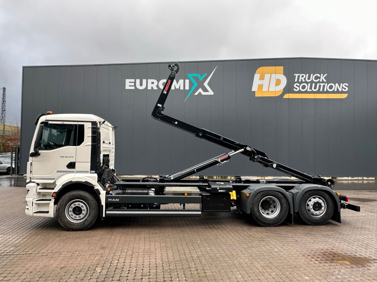 MAN TGS 26.470 6x2 Retarder MulitLift 21S59 - Camión multibasculante, Camión grúa: foto 3 MAN TGS 26.470 6x2 Retarder MulitLift 21S59 - Camión multibasculante, Camión grúa: foto 3