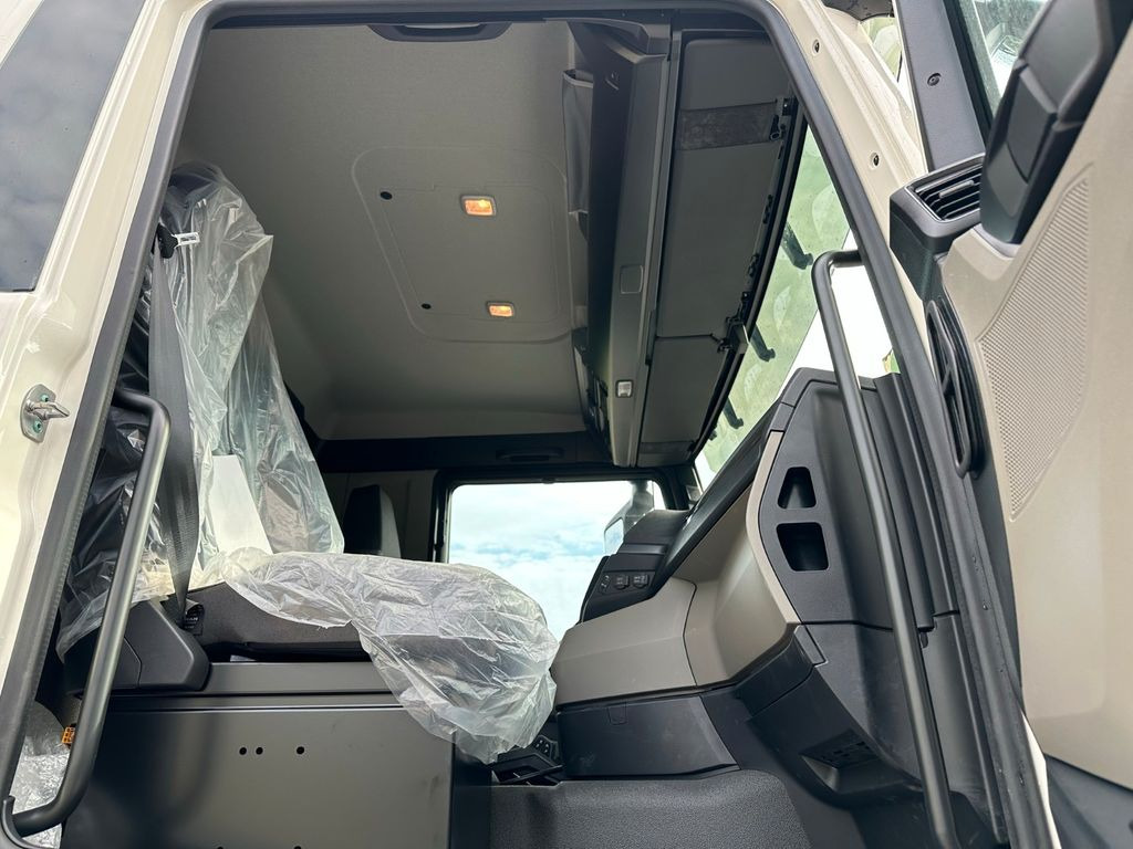 MAN TGS 33.440 6x4 Euro6e Saug- und Spülkombi - Limpieza de alcantarillado: foto 4 MAN TGS 33.440 6x4 Euro6e Saug- und Spülkombi - Limpieza de alcantarillado: foto 4