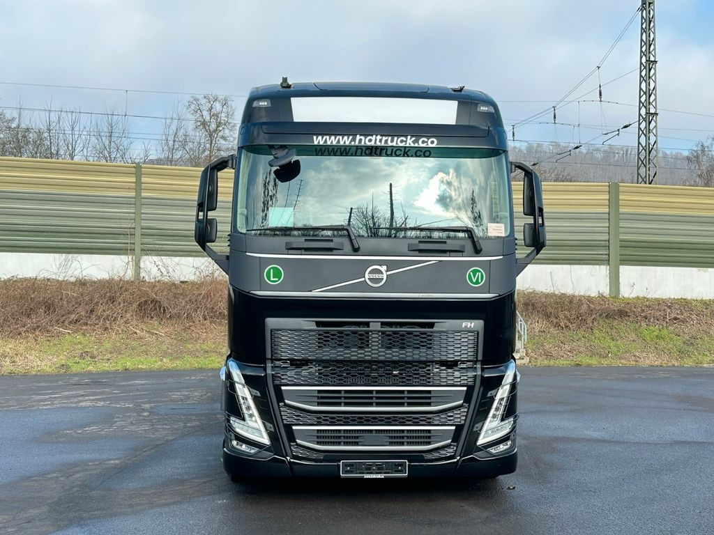Volvo FH 540 6x4 Euro6e HIAB X-HIPRO 548 E 8 - Camión caja abierta, Camión grúa: foto 3 Volvo FH 540 6x4 Euro6e HIAB X-HIPRO 548 E 8 - Camión caja abierta, Camión grúa: foto 3