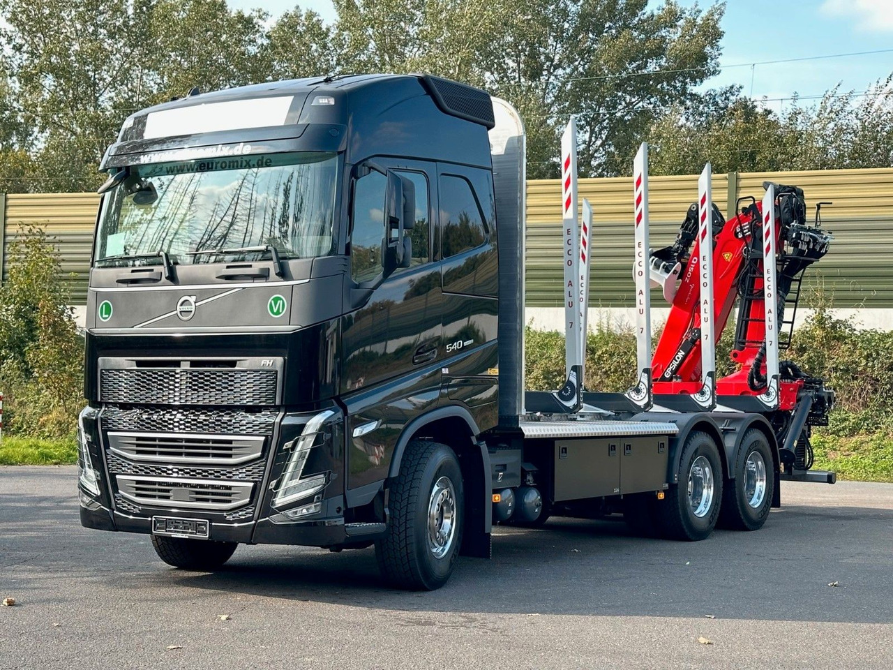 Volvo FH 540 6x4 LogLift EPSILON - Camión forestal, Camión grúa: foto 1 Volvo FH 540 6x4 LogLift EPSILON - Camión forestal, Camión grúa: foto 1