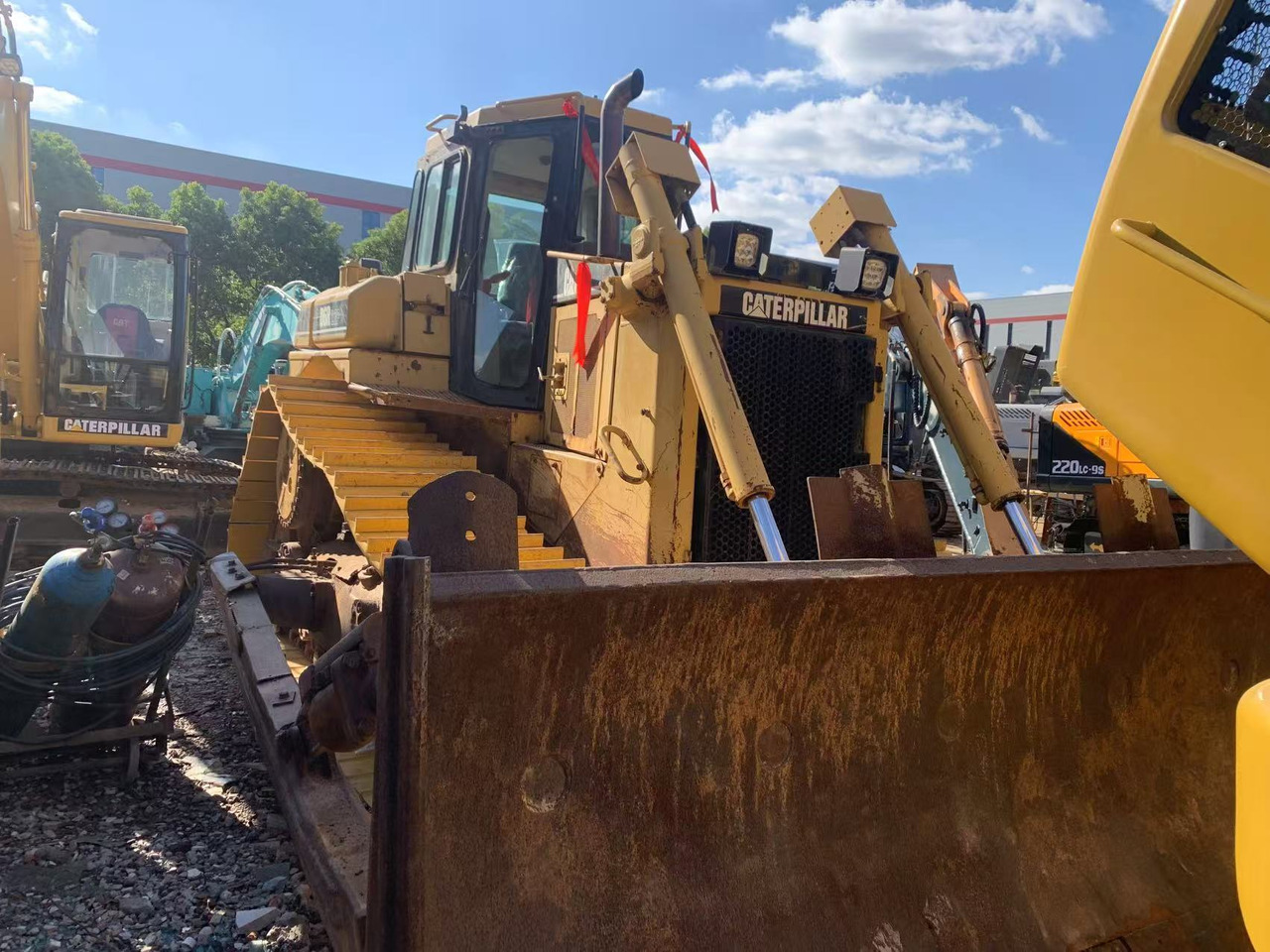 CATERPILLAR D6R - Bulldozer: foto 3 CATERPILLAR D6R - Bulldozer: foto 3