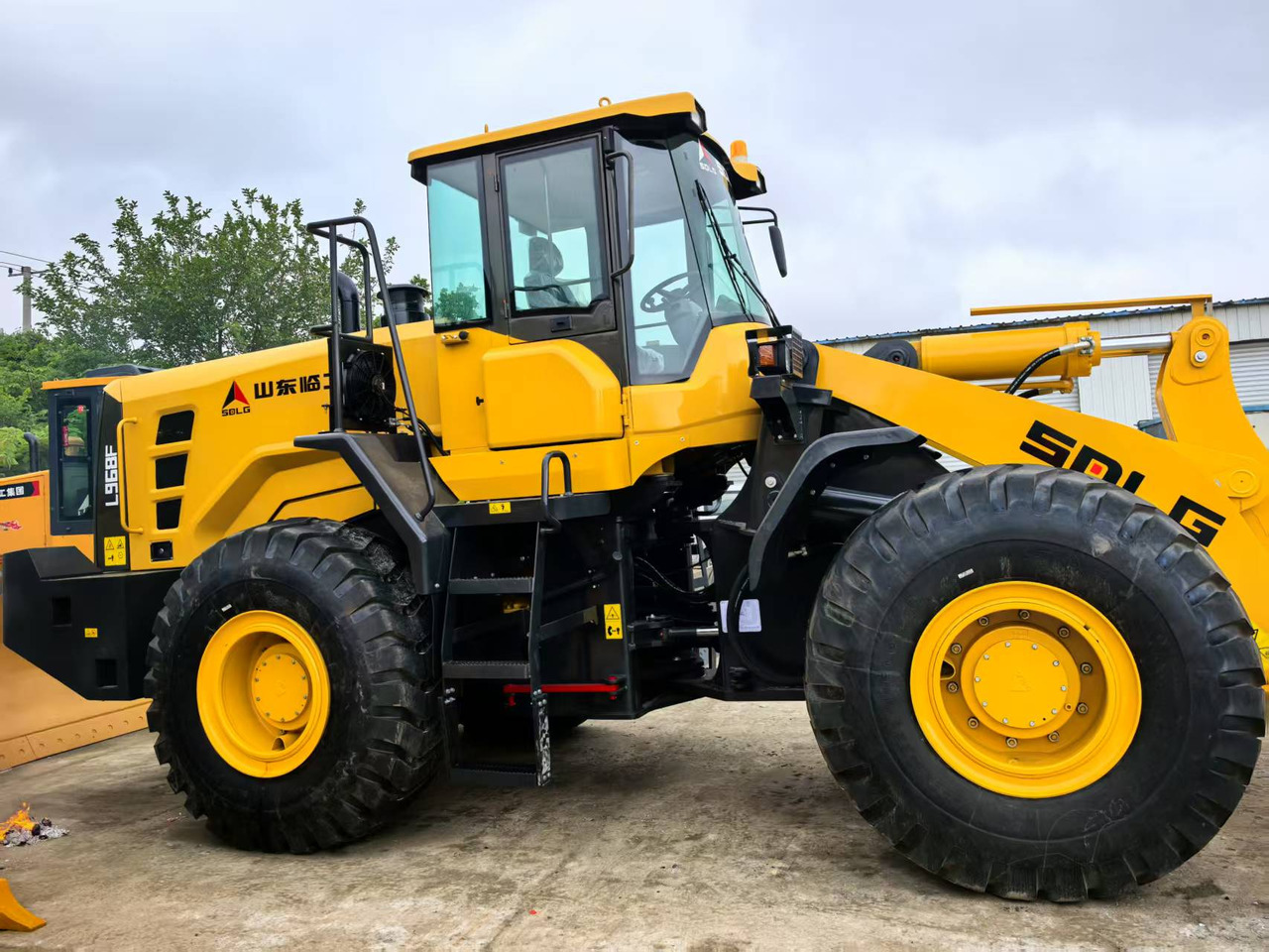 SDLG LG968F - Cargadora de ruedas: foto 1 SDLG LG968F - Cargadora de ruedas: foto 1