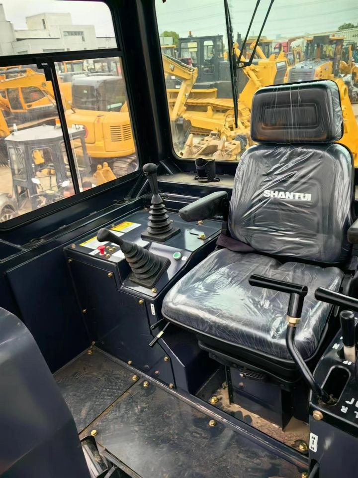 Bulldozer Shantui Second Hand Bulldozer SD32 Original Used Ripper Crawler Bulldozer Core Bearing Including Models SD13 SD16 SD22 SD32 SD42: foto 6 Bulldozer Shantui Second Hand Bulldozer SD32 Original Used Ripper Crawler Bulldozer Core Bearing Including Models SD13 SD16 SD22 SD32 SD42: foto 6