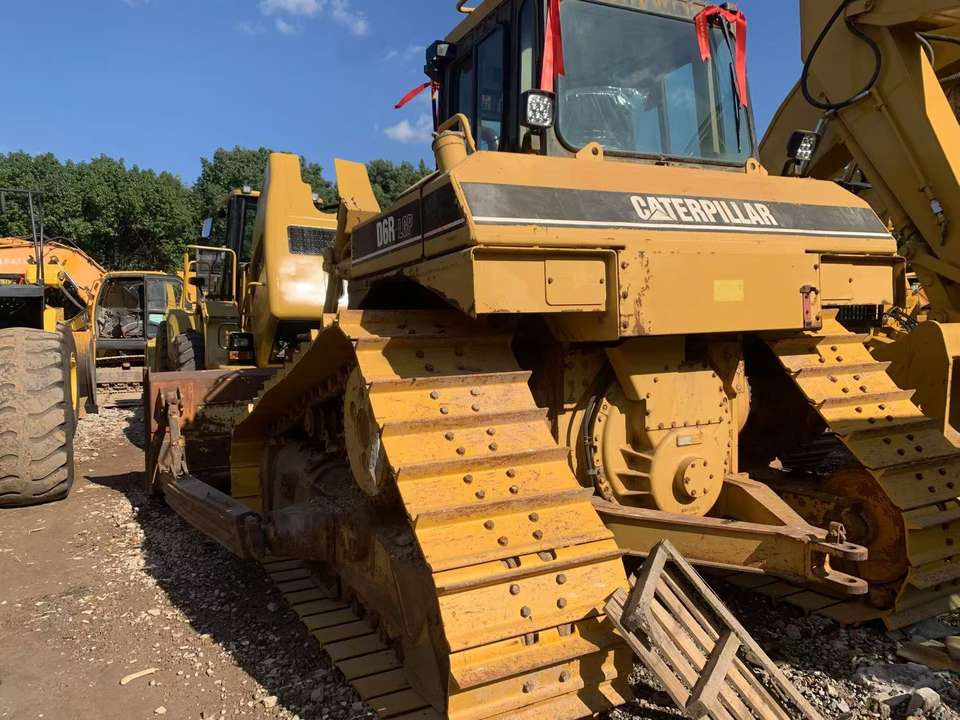 Used Caterpillar Bulldozer D6R, Caterpillar Bulldozer, Caterpillar D6R Bulldozer - Bulldozer: foto 3 Used Caterpillar Bulldozer D6R, Caterpillar Bulldozer, Caterpillar D6R Bulldozer - Bulldozer: foto 3