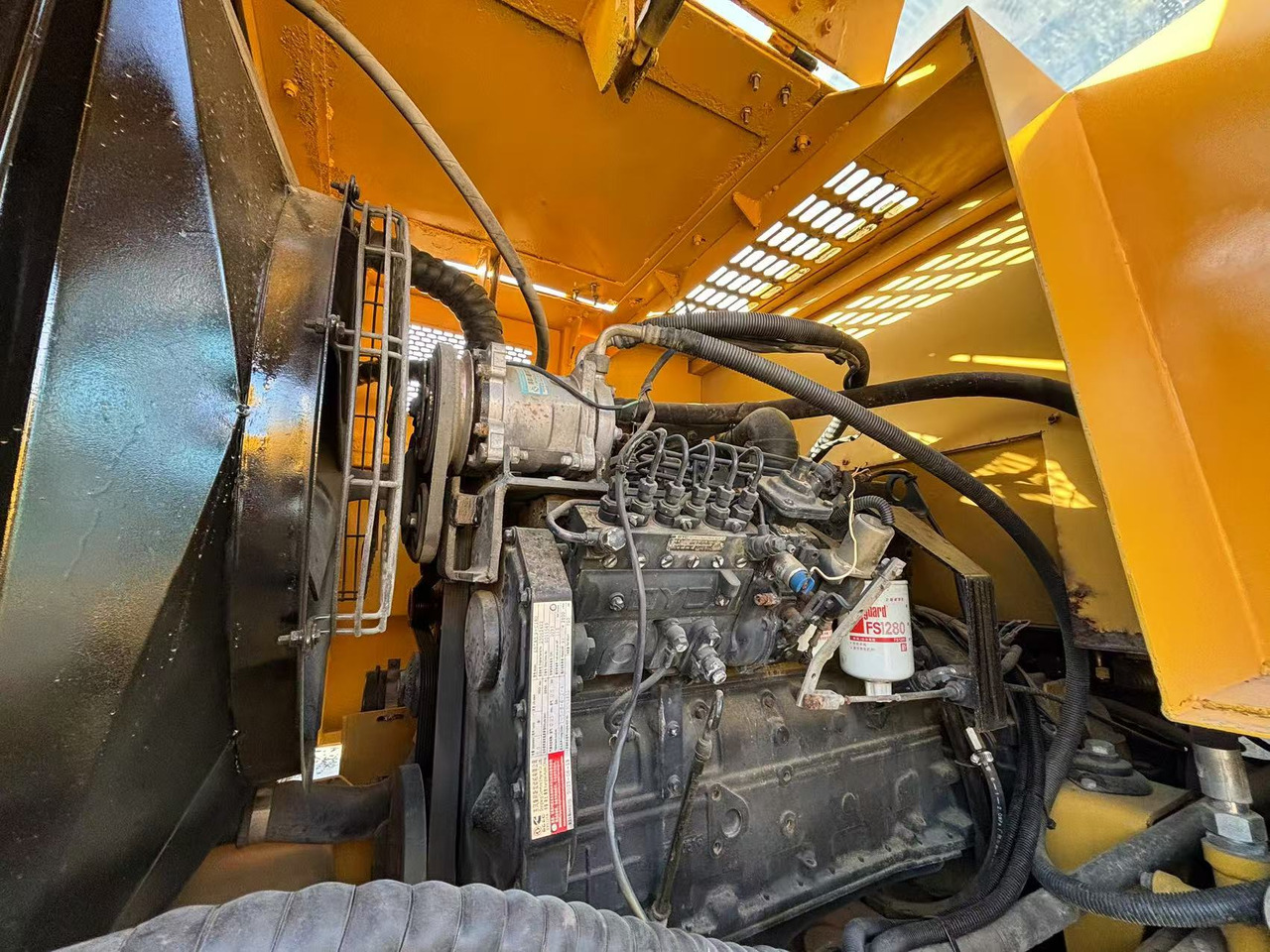 Apisonadora de asfalto XCMG XD103: foto 6 Apisonadora de asfalto XCMG XD103: foto 6