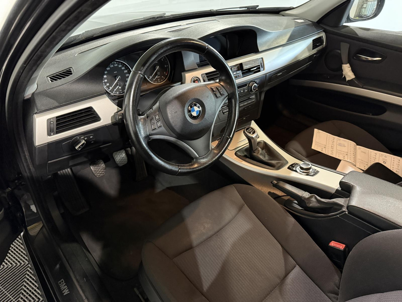 BMW 3-serie 316i Business Line 61-JZP-8 - Coche: foto 5 BMW 3-serie 316i Business Line 61-JZP-8 - Coche: foto 5
