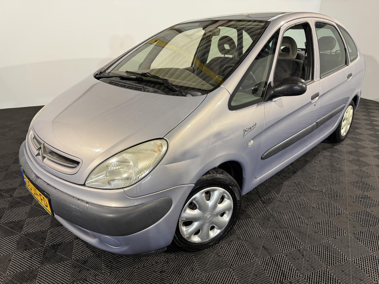 Citroen | Xsara Picasso | 1.8i-16V Plaisir | 2002 | 229.613 km | 05JFFD | Logisch - Coche: foto 1 Citroen | Xsara Picasso | 1.8i-16V Plaisir | 2002 | 229.613 km | 05JFFD | Logisch - Coche: foto 1
