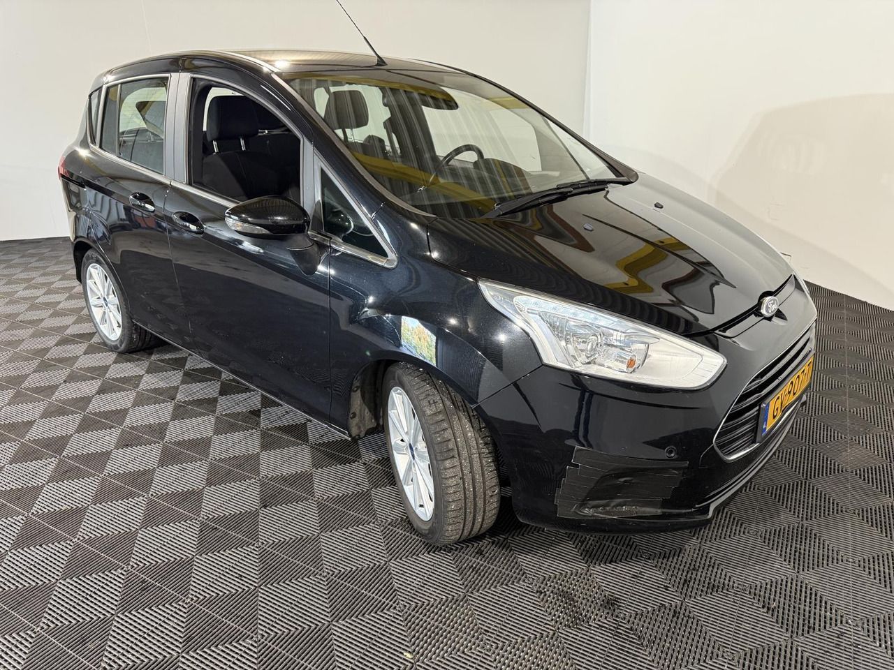 Ford | B-Max | 1.0 EcoBoost Titanium | 2015 | 149.480 km | GV907T | Logisch - Coche: foto 3 Ford | B-Max | 1.0 EcoBoost Titanium | 2015 | 149.480 km | GV907T | Logisch - Coche: foto 3