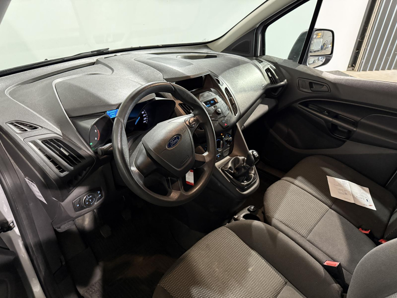 Ford | Transit Connect | 1.5 TDCI L2 Economy Edition | 2018 | 182.777 km | V257LV | Logisch - Furgoneta pequeña: foto 4 Ford | Transit Connect | 1.5 TDCI L2 Economy Edition | 2018 | 182.777 km | V257LV | Logisch - Furgoneta pequeña: foto 4