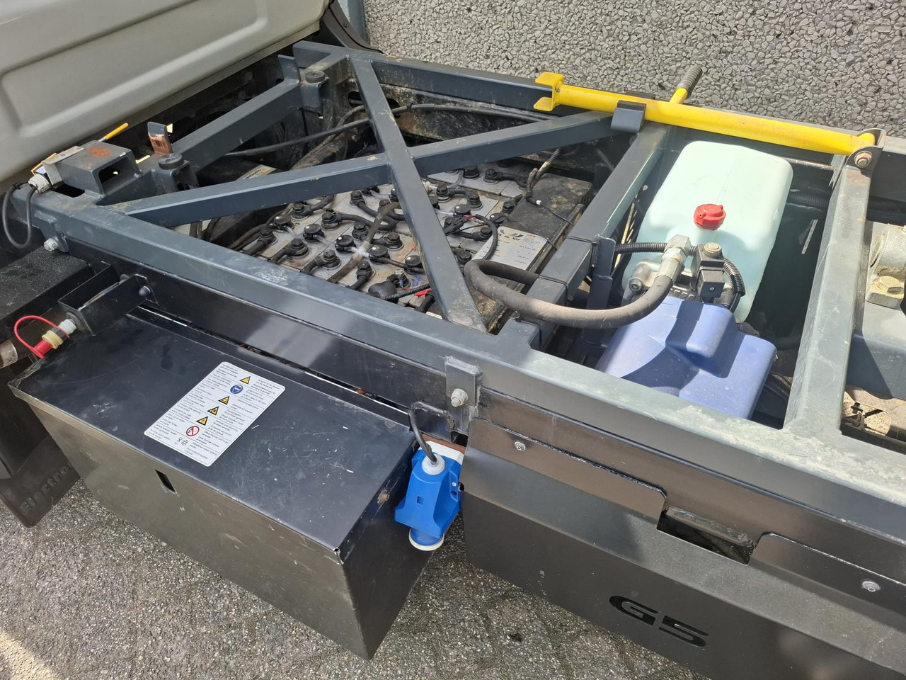 Goupil G5 Elektrische Stratenreinigingsmachine - Vehículo utilitario eléctrico: foto 2 Goupil G5 Elektrische Stratenreinigingsmachine - Vehículo utilitario eléctrico: foto 2