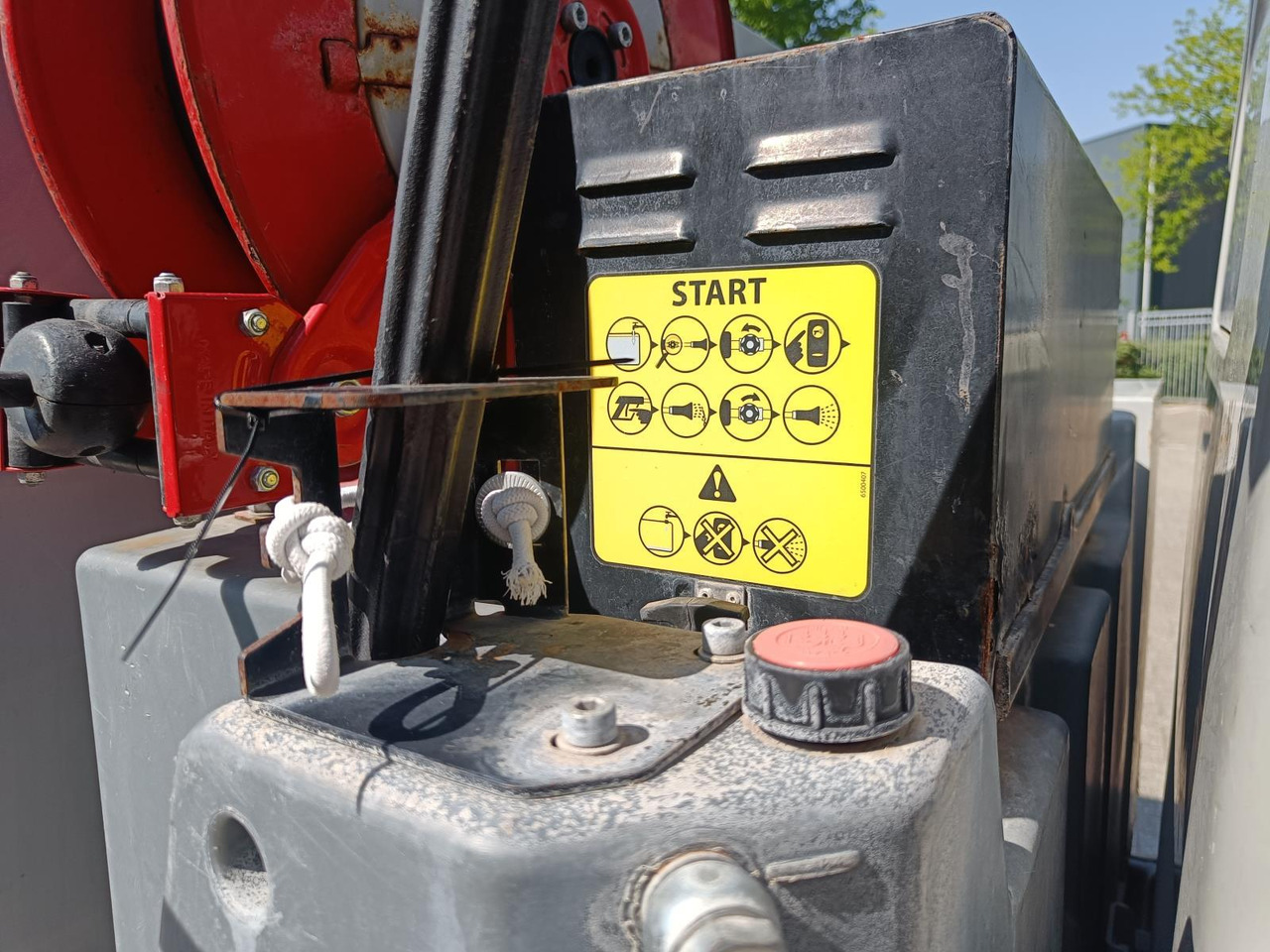 Goupil G5 Kipper met Wasinstallatie - Coche: foto 4 Goupil G5 Kipper met Wasinstallatie - Coche: foto 4