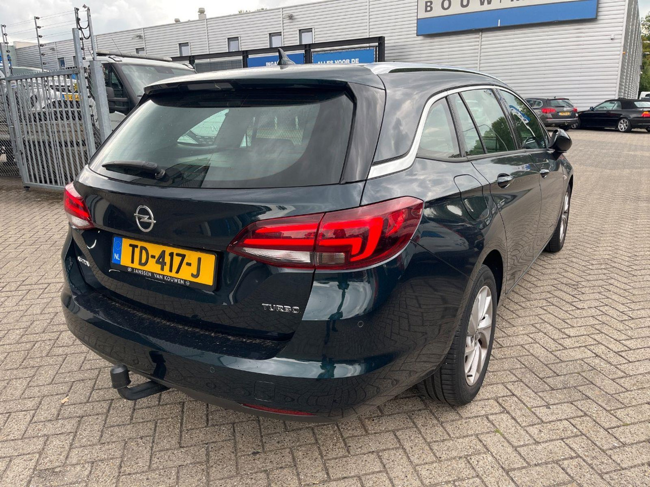 Opel Astra Sports Tourer 1.4 Business Executive | 2018 | 117.848 km | TD417J | NAP: Logisch - Coche: foto 4 Opel Astra Sports Tourer 1.4 Business Executive | 2018 | 117.848 km | TD417J | NAP: Logisch - Coche: foto 4