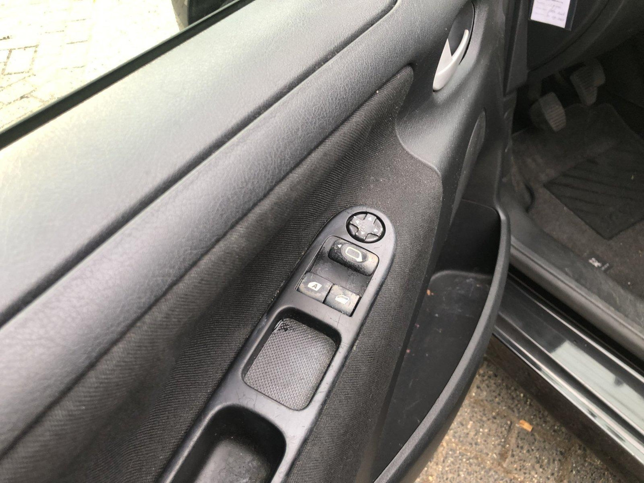 Peugeot 207 1.4 VTi X-line | 2008 | 146.373 | 07-ZJ-SK - Hatchback: foto 3 Peugeot 207 1.4 VTi X-line | 2008 | 146.373 | 07-ZJ-SK - Hatchback: foto 3