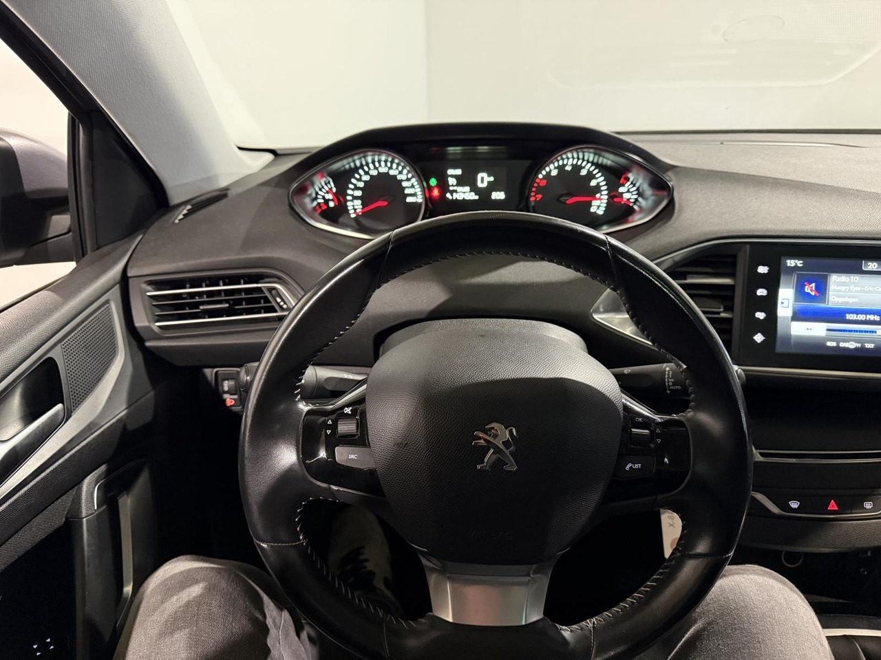 Peugeot | 308 SW | 1.2 PureTech Style | 2016 | 143.450 km | KP048X | Logisch - Coche: foto 3 Peugeot | 308 SW | 1.2 PureTech Style | 2016 | 143.450 km | KP048X | Logisch - Coche: foto 3