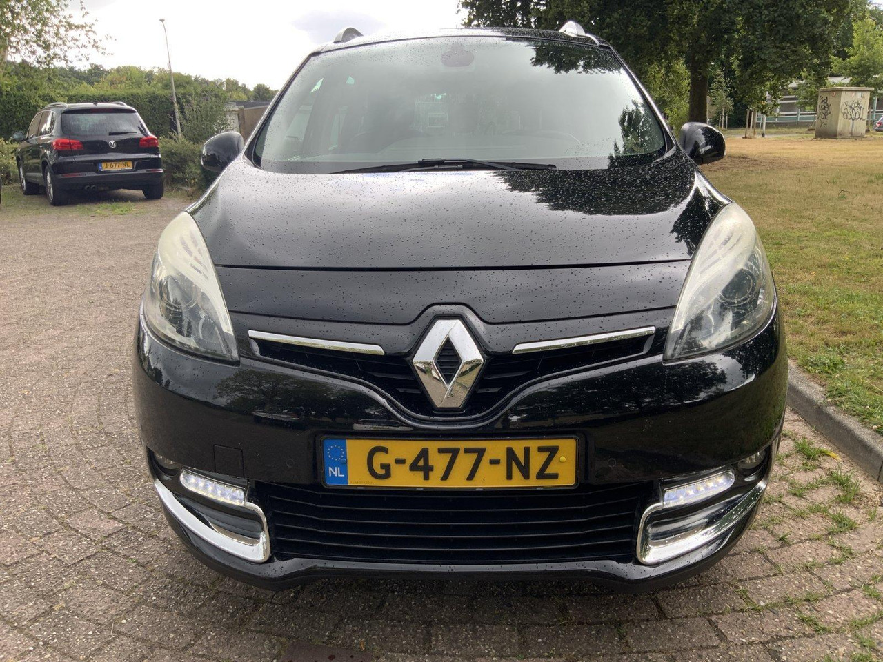 Renault Grand Scénic | 1.2 TCe Bose | 2014 | 89.230 | G-477-NZ - Coche: foto 4 Renault Grand Scénic | 1.2 TCe Bose | 2014 | 89.230 | G-477-NZ - Coche: foto 4