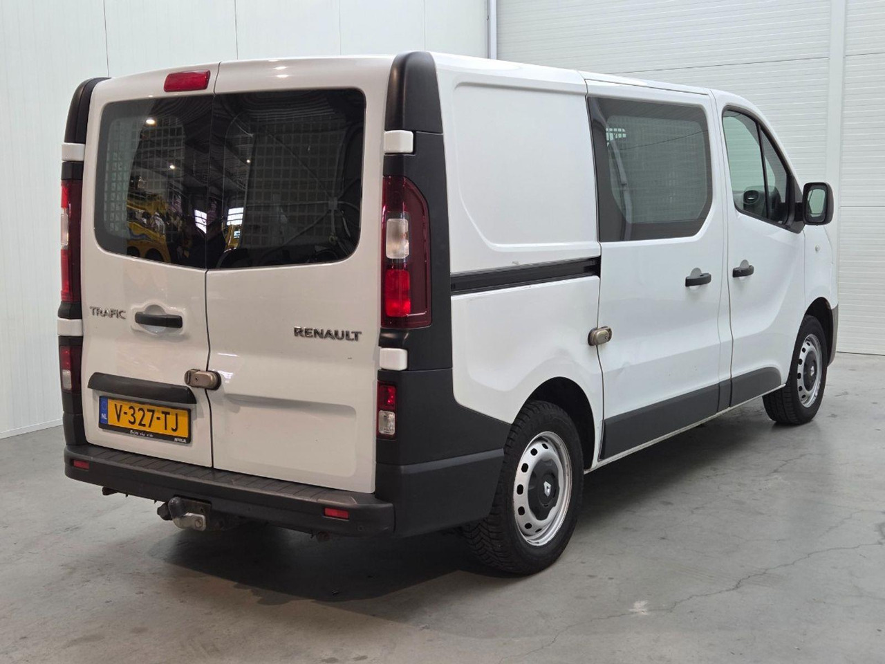 Renault Trafic 1.6 dCi T29 L1H1 Comfort Energy | 2018 | 188.221 km | V327TJ | NAP: Logisch - Furgón: foto 4 Renault Trafic 1.6 dCi T29 L1H1 Comfort Energy | 2018 | 188.221 km | V327TJ | NAP: Logisch - Furgón: foto 4