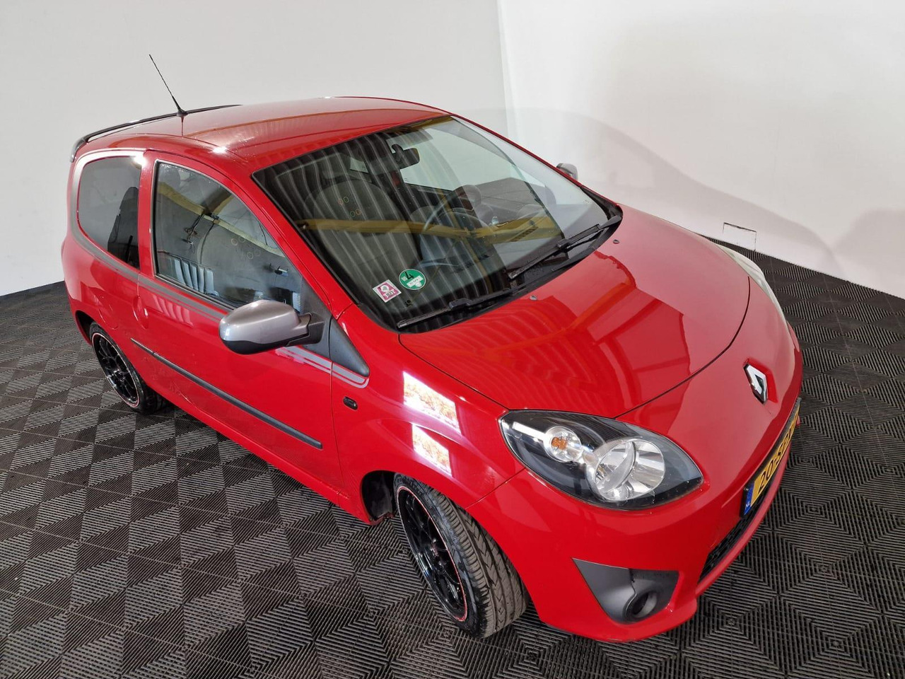Renault Twingo 1.2-16V Collection 2011 149.179 km 20-SPX-1 - Hatchback: foto 5 Renault Twingo 1.2-16V Collection 2011 149.179 km 20-SPX-1 - Hatchback: foto 5