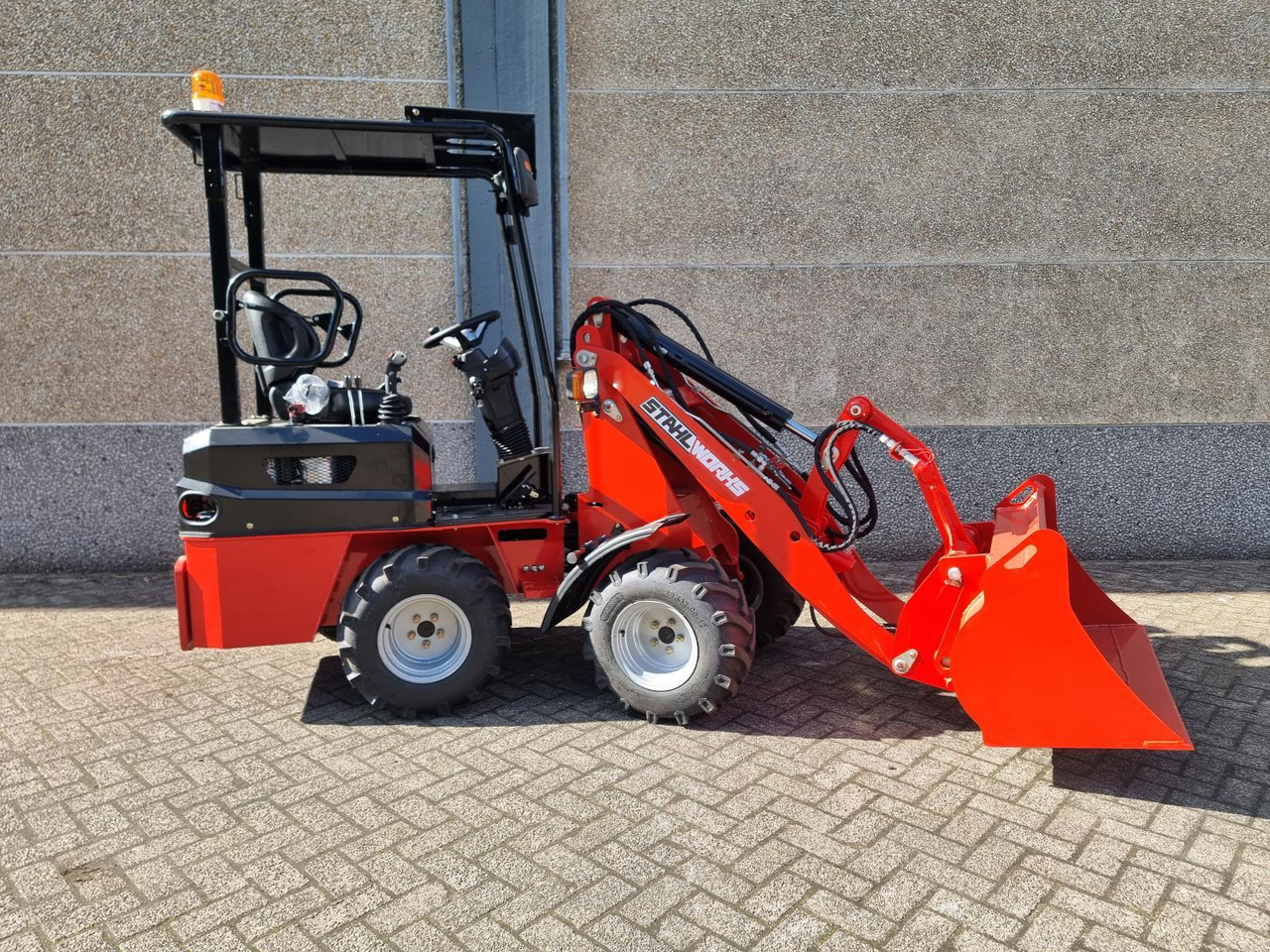 Stahlworks R906 Shovel Nieuw - Cargadora de ruedas: foto 4 Stahlworks R906 Shovel Nieuw - Cargadora de ruedas: foto 4