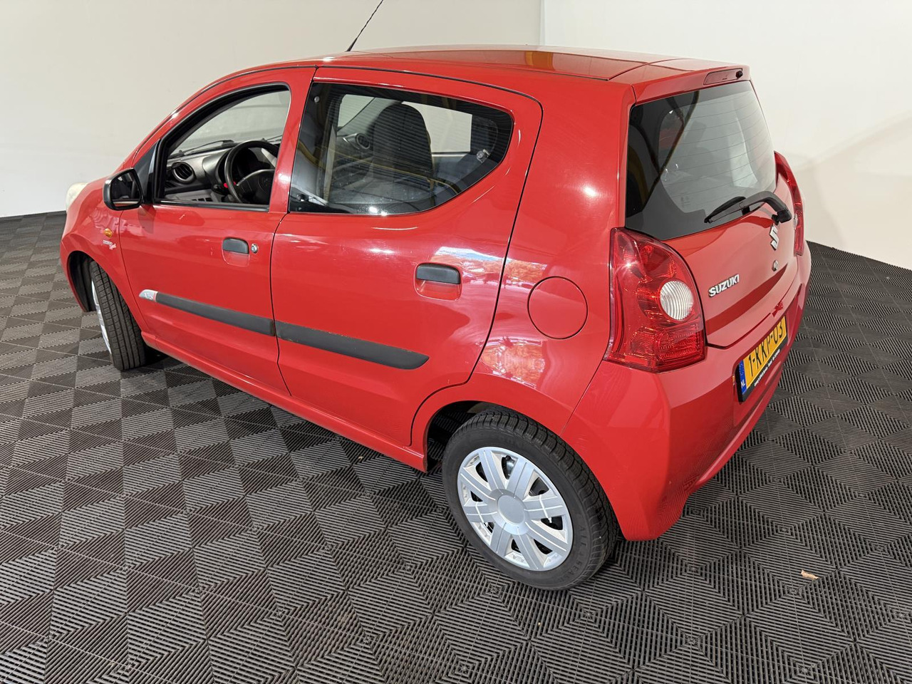 Suzuki Alto 1.0 Base | 2009 | 86.997 km | 1-KKP-03 - Hatchback: foto 3 Suzuki Alto 1.0 Base | 2009 | 86.997 km | 1-KKP-03 - Hatchback: foto 3