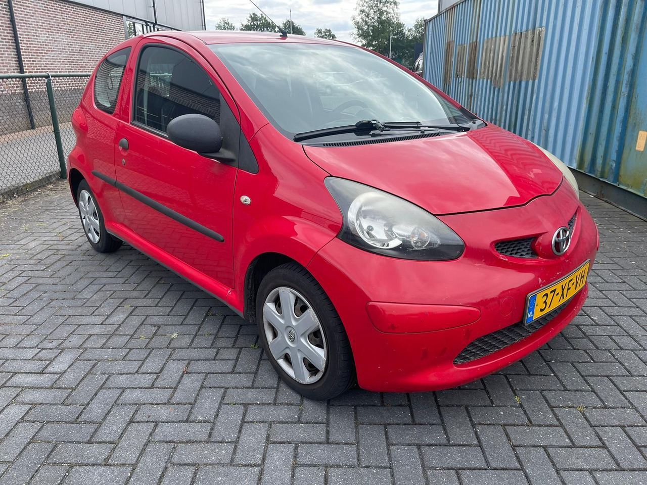 Toyota Aygo 1.0 12V 2007 247.975 km 37-XF-VH - Hatchback: foto 5 Toyota Aygo 1.0 12V 2007 247.975 km 37-XF-VH - Hatchback: foto 5