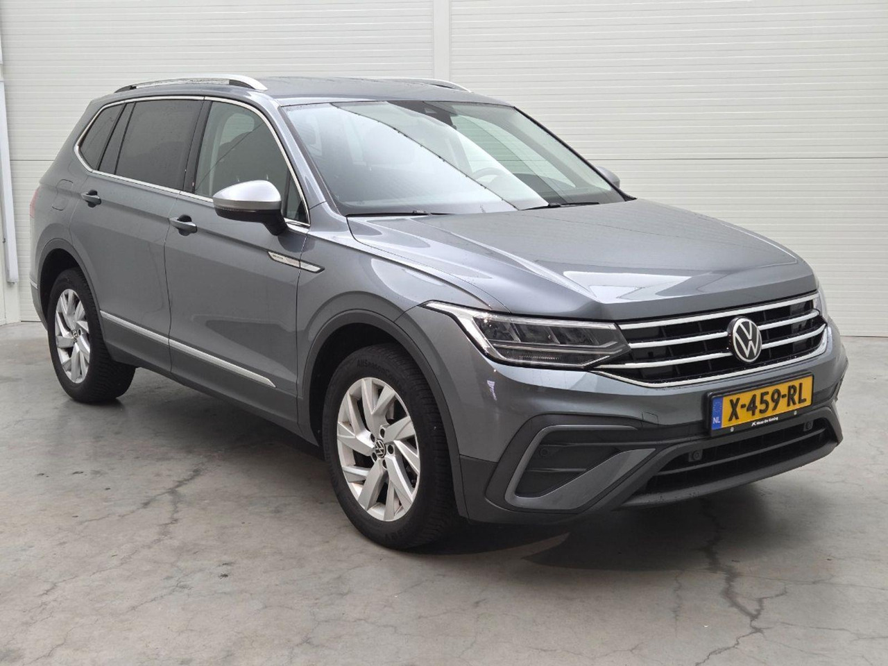 Volkswagen Tiguan Allspace 1.5 TSI R - Line 7p. | 2023 | 86.012 km | Automaat | X459RL | NAP: Geen oordeel - SUV/ Todoterreno: foto 2 Volkswagen Tiguan Allspace 1.5 TSI R - Line 7p. | 2023 | 86.012 km | Automaat | X459RL | NAP: Geen oordeel - SUV/ Todoterreno: foto 2