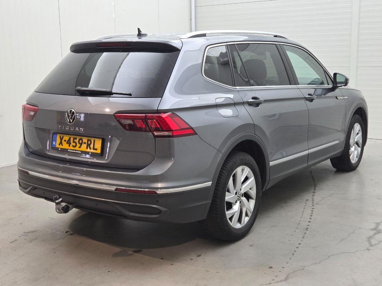 Volkswagen Tiguan Allspace 1.5 TSI R - Line 7p. | 2023 | 86.012 km | Automaat | X459RL | NAP: Geen oordeel - SUV/ Todoterreno: foto 4 Volkswagen Tiguan Allspace 1.5 TSI R - Line 7p. | 2023 | 86.012 km | Automaat | X459RL | NAP: Geen oordeel - SUV/ Todoterreno: foto 4