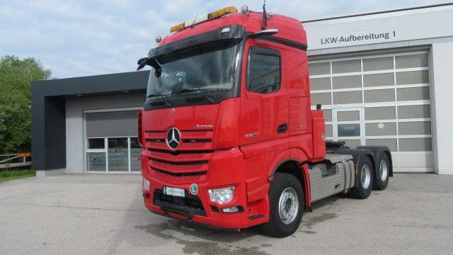 Mercedes-Benz Arocs 3358LS 6x4 120 to. LZGG. Kipphydraulik - Cabeza tractora: foto 1 Mercedes-Benz Arocs 3358LS 6x4 120 to. LZGG. Kipphydraulik - Cabeza tractora: foto 1
