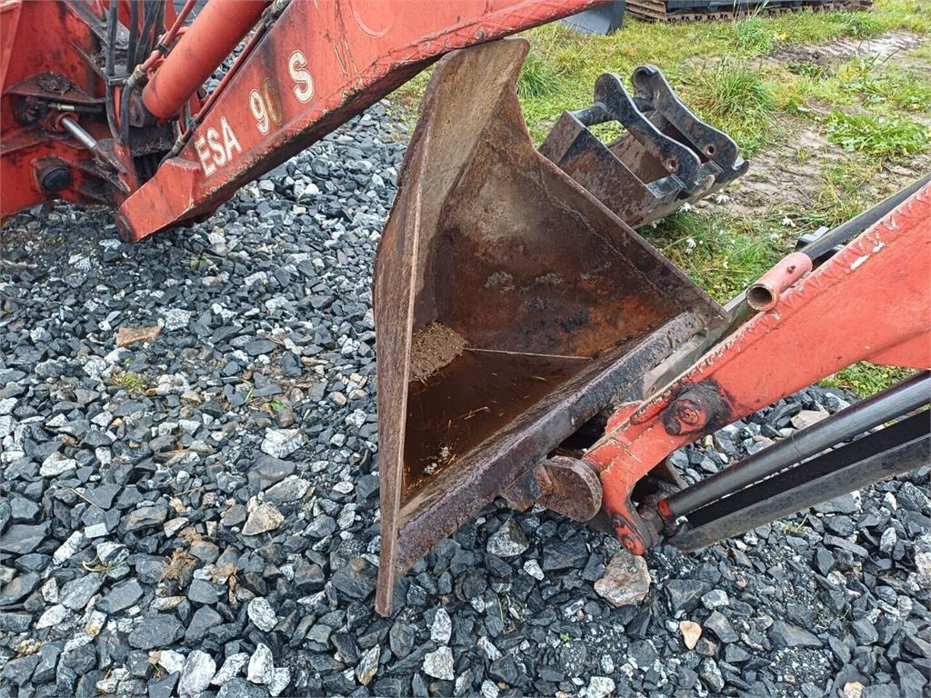ESA 90S Maatilakaivuri - Maquinaria de construcción: foto 4 ESA 90S Maatilakaivuri - Maquinaria de construcción: foto 4