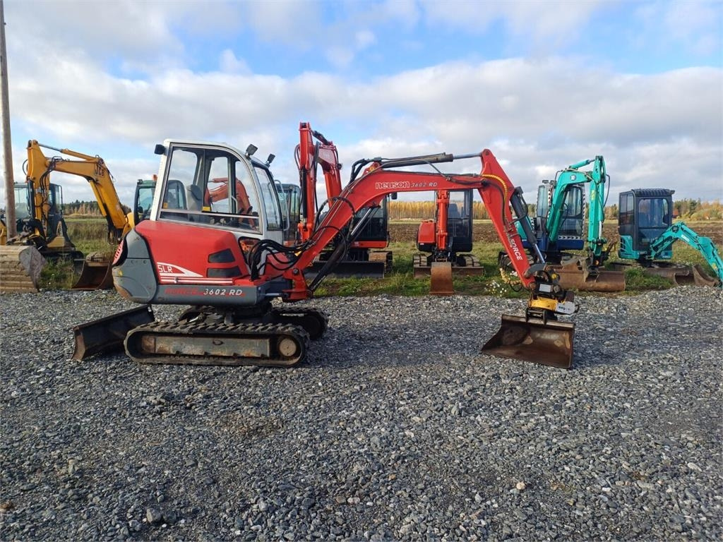 Neuson 3602RD Engcon pyörittäjällä - Miniexcavadora: foto 5 Neuson 3602RD Engcon pyörittäjällä - Miniexcavadora: foto 5